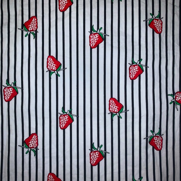 Strawberry shift dress 🍓 🍓🍓 - Picture 5 of 6